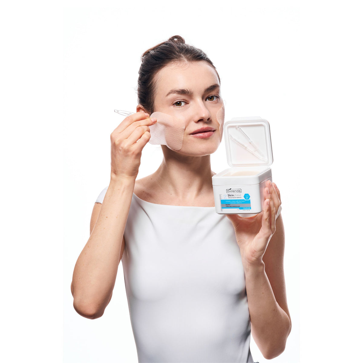 Bielenda – Skin Clinic Professional – Hyaluronic Acid Rakagefandi & Tónerandi Pads 50stk