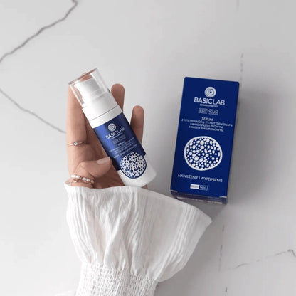 BasicLab – Serum með 10% Trehalose og 5% Peptide – Rakagefandi með Fyllingu 30ml